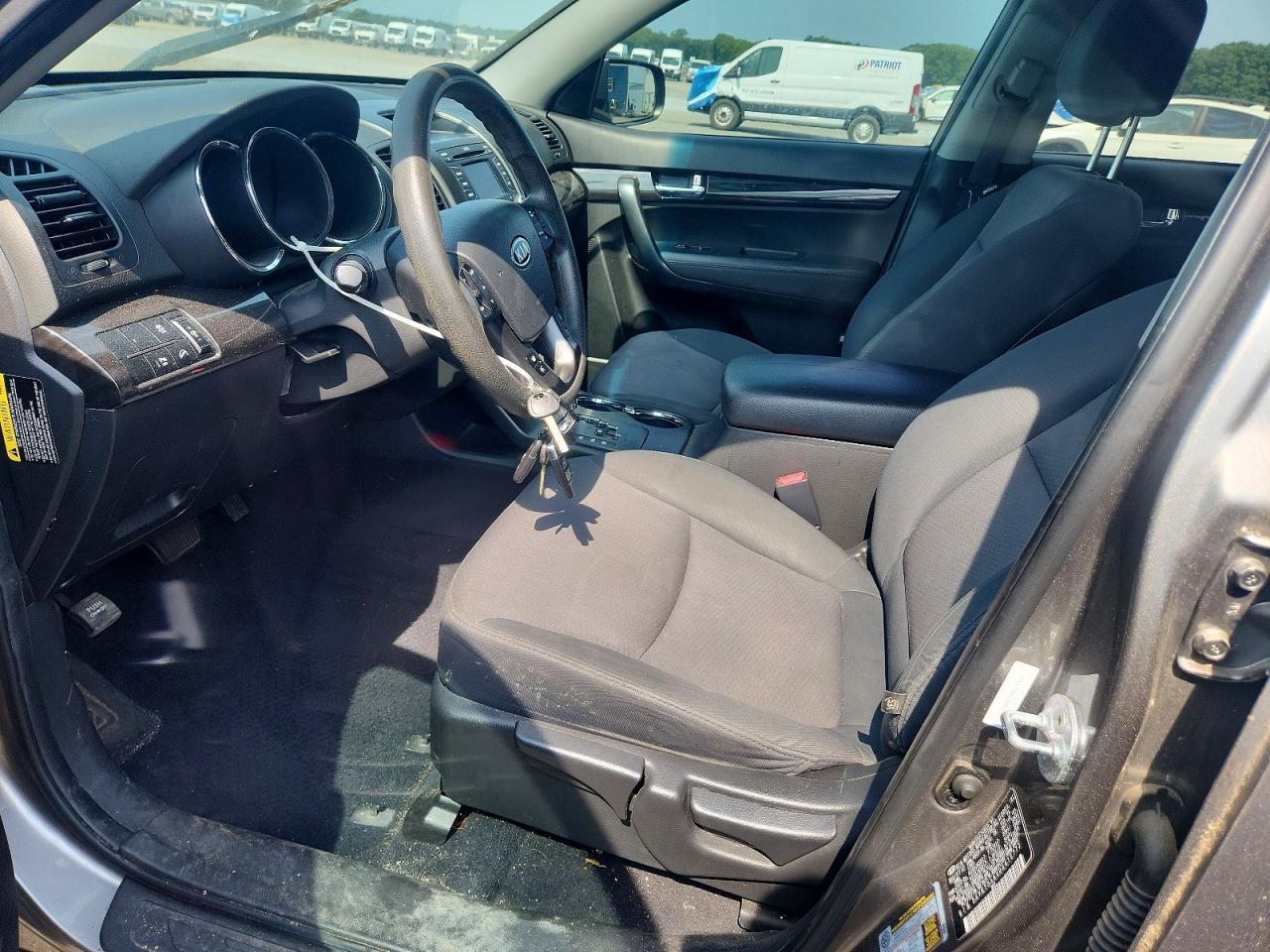 2013 Kia Sorento Lx Gray vin: 5XYKT3A6XDG416772