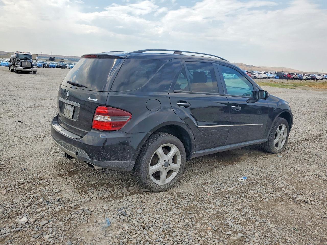 2008 Mercedes-benz Ml 350 Black vin: 4JGBB86E28A431459