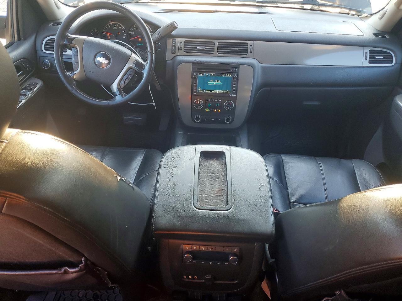 2010 Chevrolet Tahoe C1500 Lt Black vin: 1GNUCBE0XAR191346