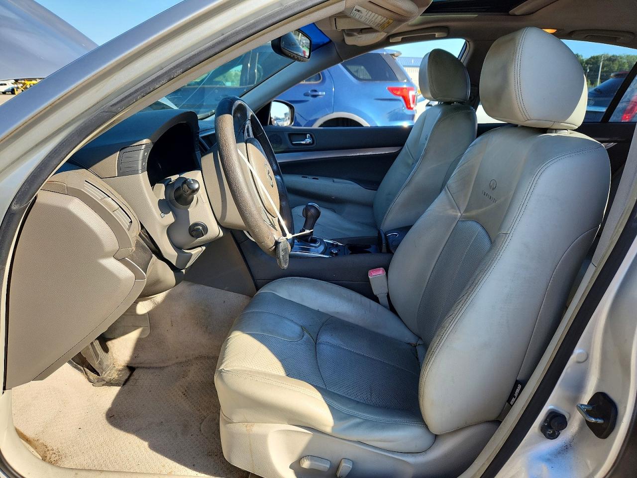 2010 Infiniti G37 Sedan X Silver vin: JN1CV6AR2AM452592