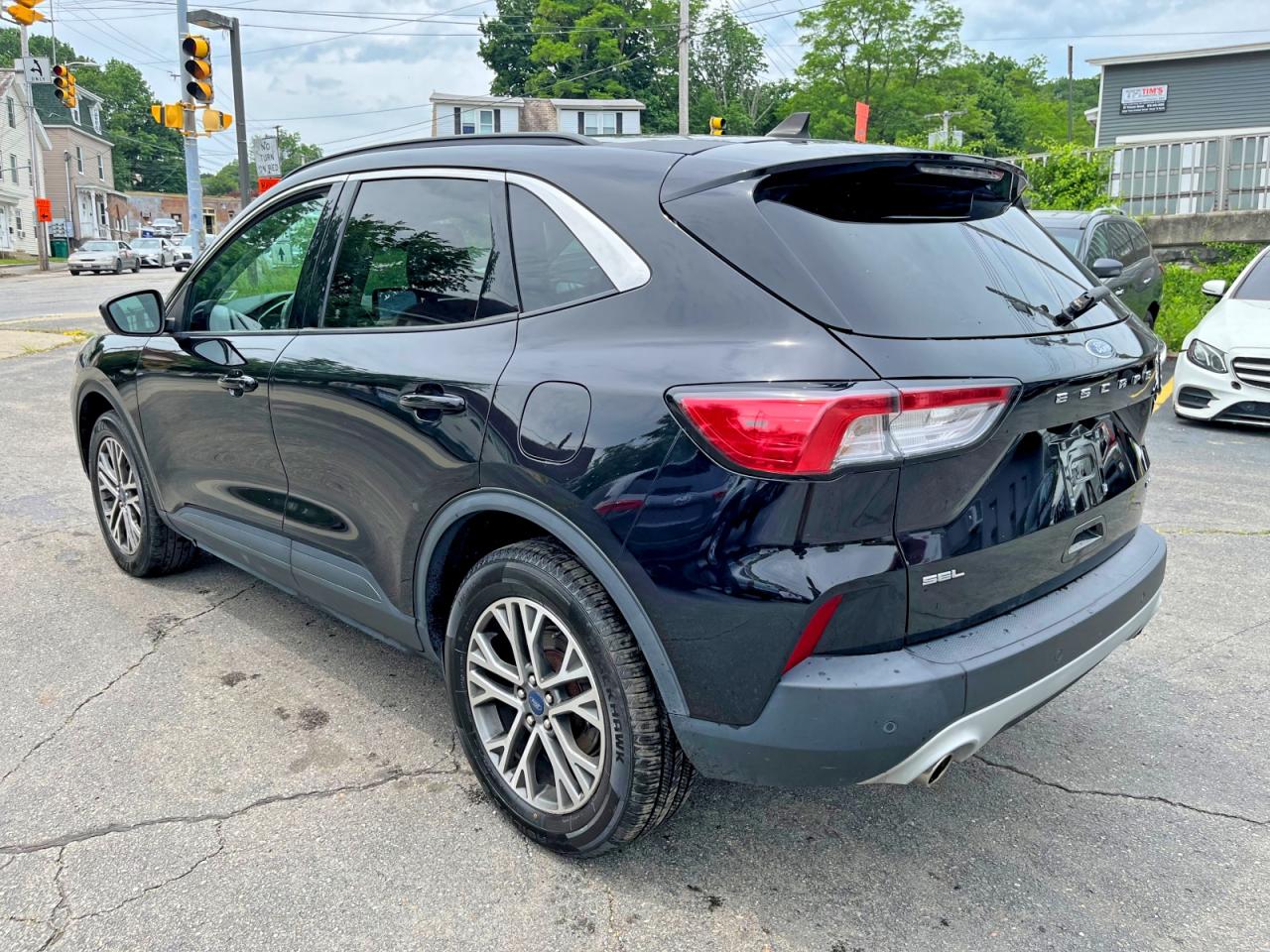 2021 Ford Escape Sel Черный vin: 1FMCU9H60MUA51314