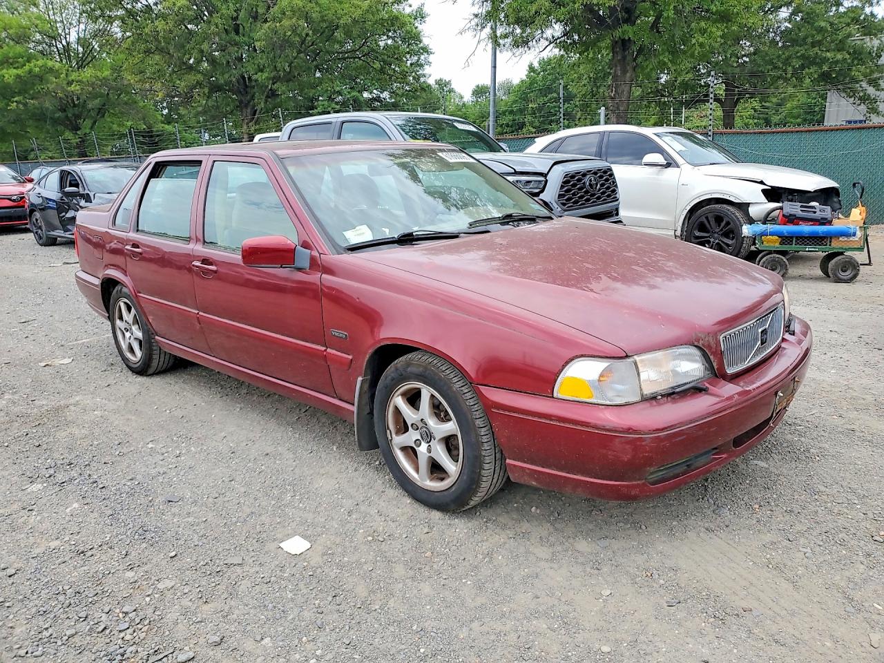 1998 Volvo S70 Glt Burgundy vin: YV1LS564XW2438790