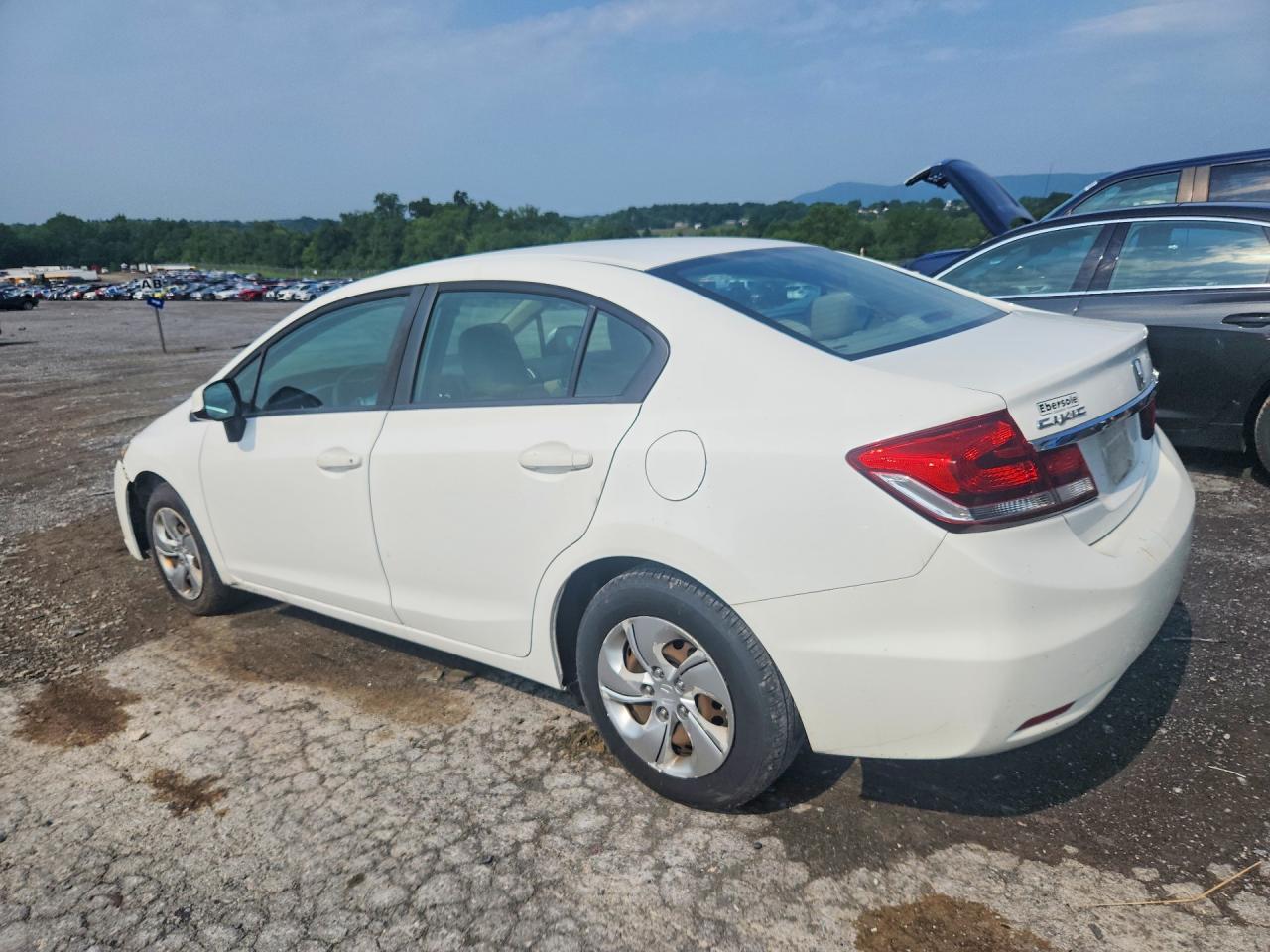 2013 Honda Civic Lx White vin: 19XFB2F57DE287661