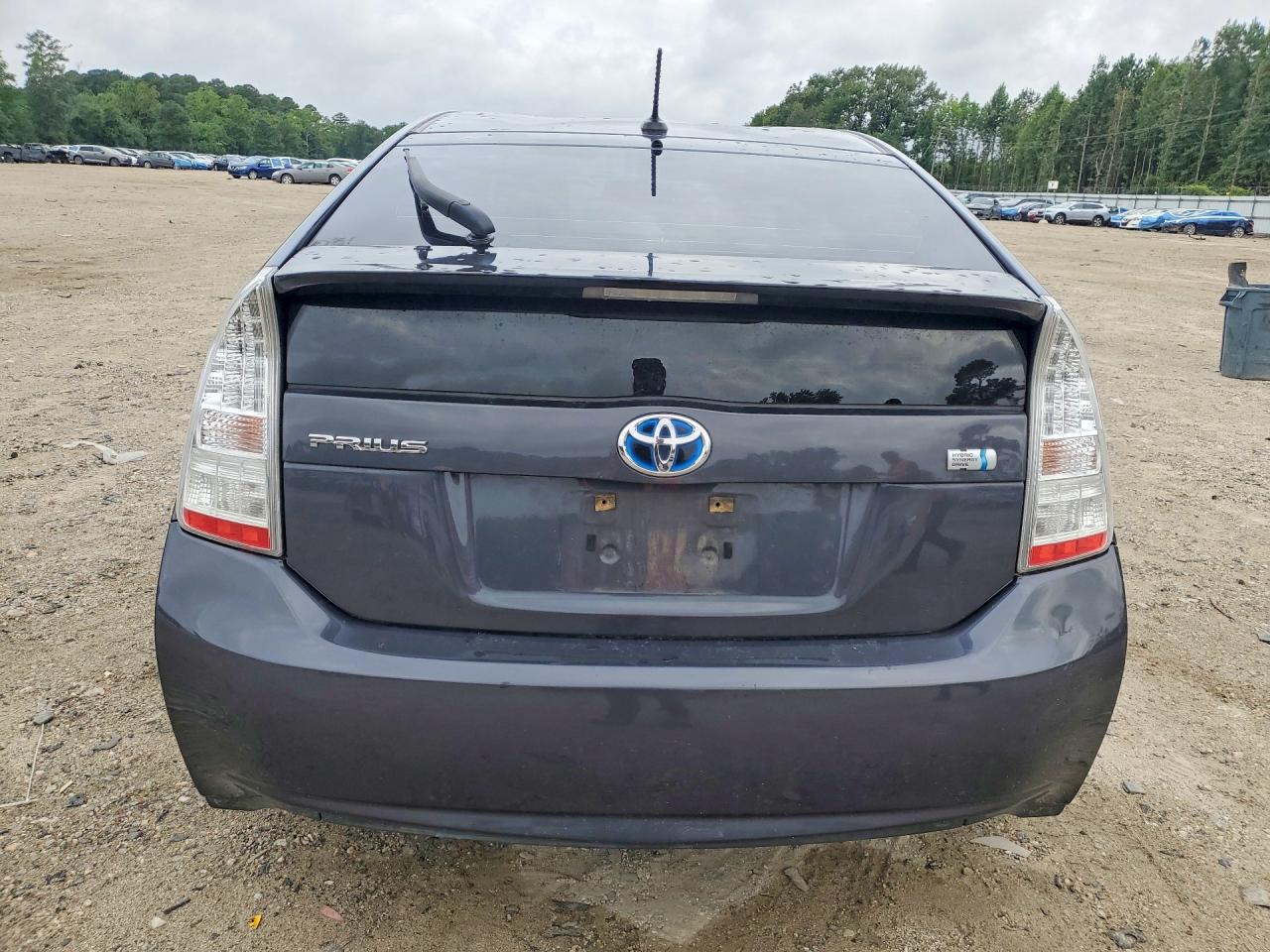 2010 Toyota Prius Ii Gray vin: JTDKN3DU1A1309450