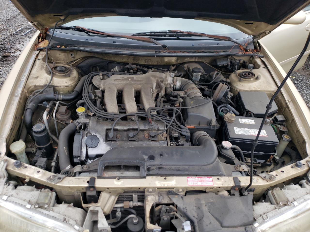 1996 Mazda 626 Es Gold vin: 1YVGE22D0T5580265