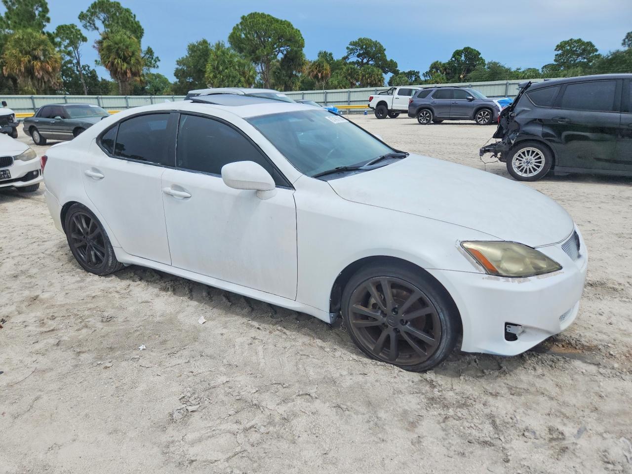 2007 Lexus Is 250 Base Белый vin: JTHBK262372053070