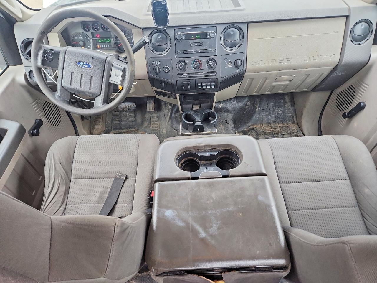 2009 Ford F250 Super Duty Белый vin: 1FTSX21599EA52348