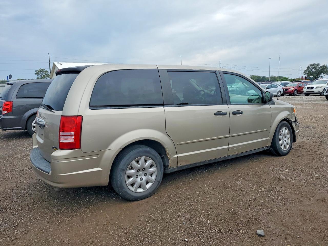 2008 Chrysler Town & Country Lx Beige vin: 2A8HR44H48R781759