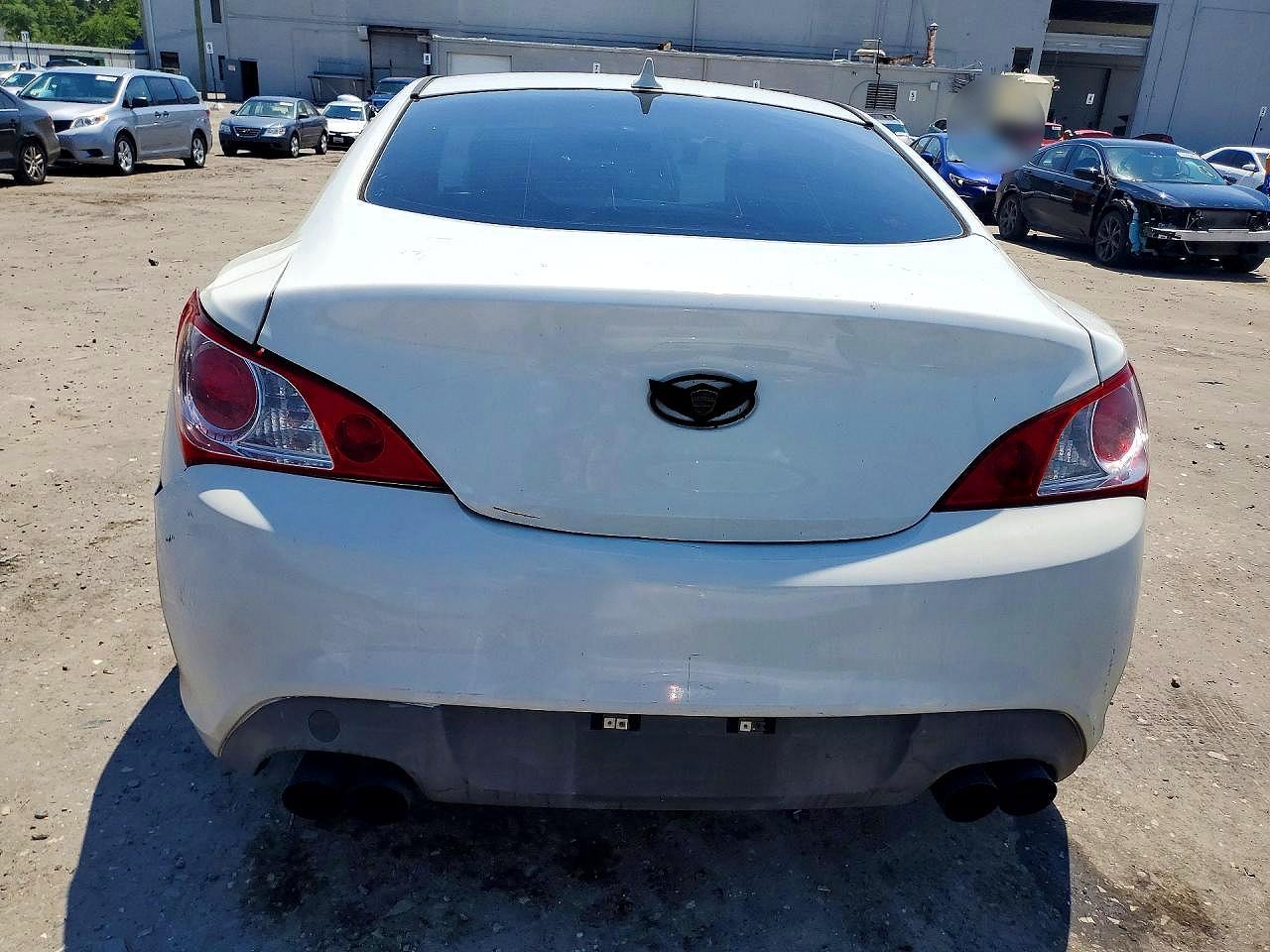 2011 Hyundai Genesis Coupe 2.0t Белый vin: KMHHT6KD9BU054613
