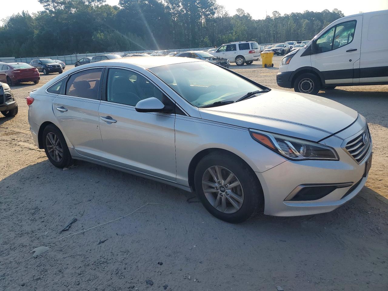 2016 Hyundai Sonata Se Серебряный vin: 5NPE24AF3GH339472