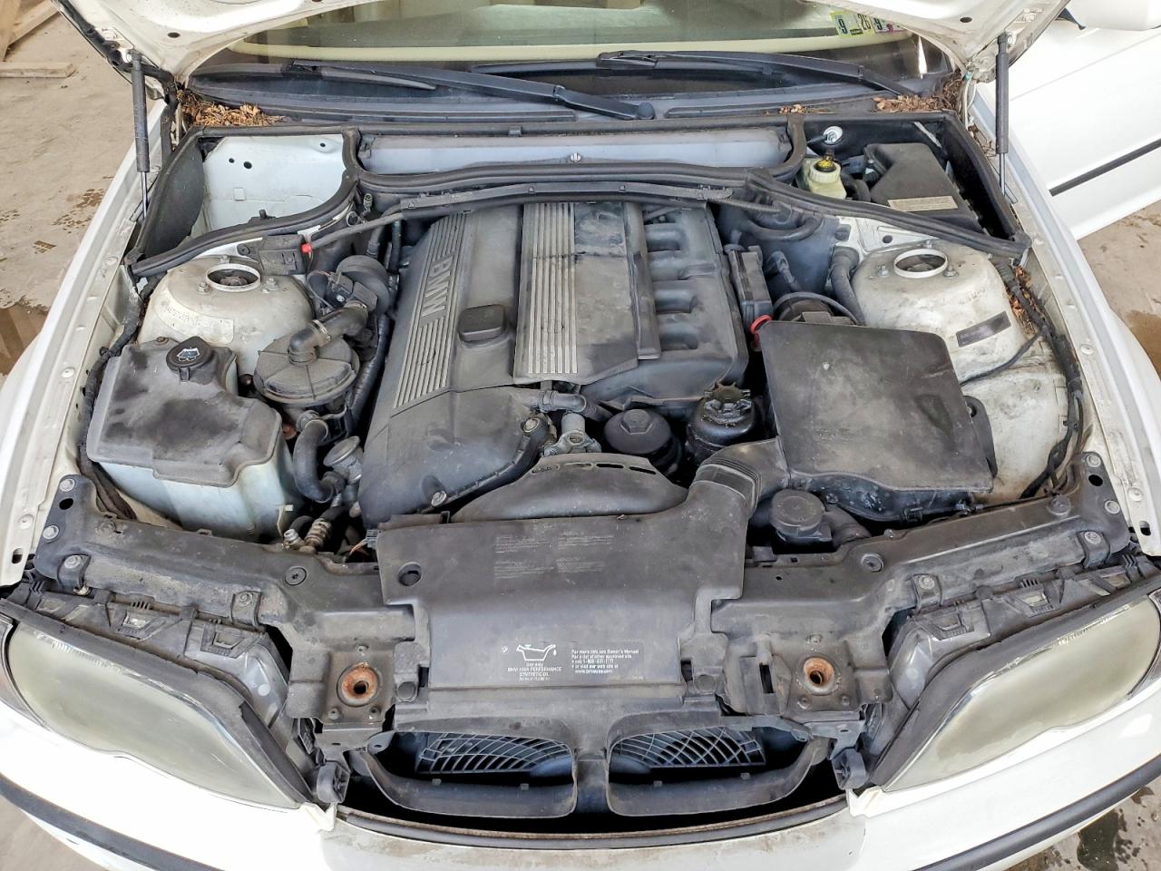 2005 Bmw 325 I Белый vin: WBAET37465NJ90059