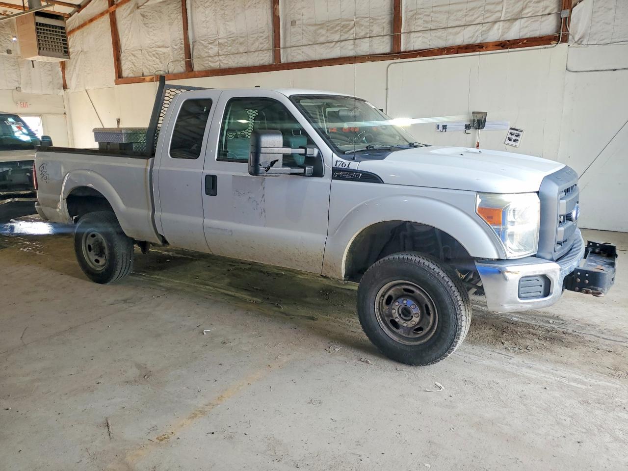 2015 Ford F250 Super Duty White vin: 1FT7X2B60FED10278