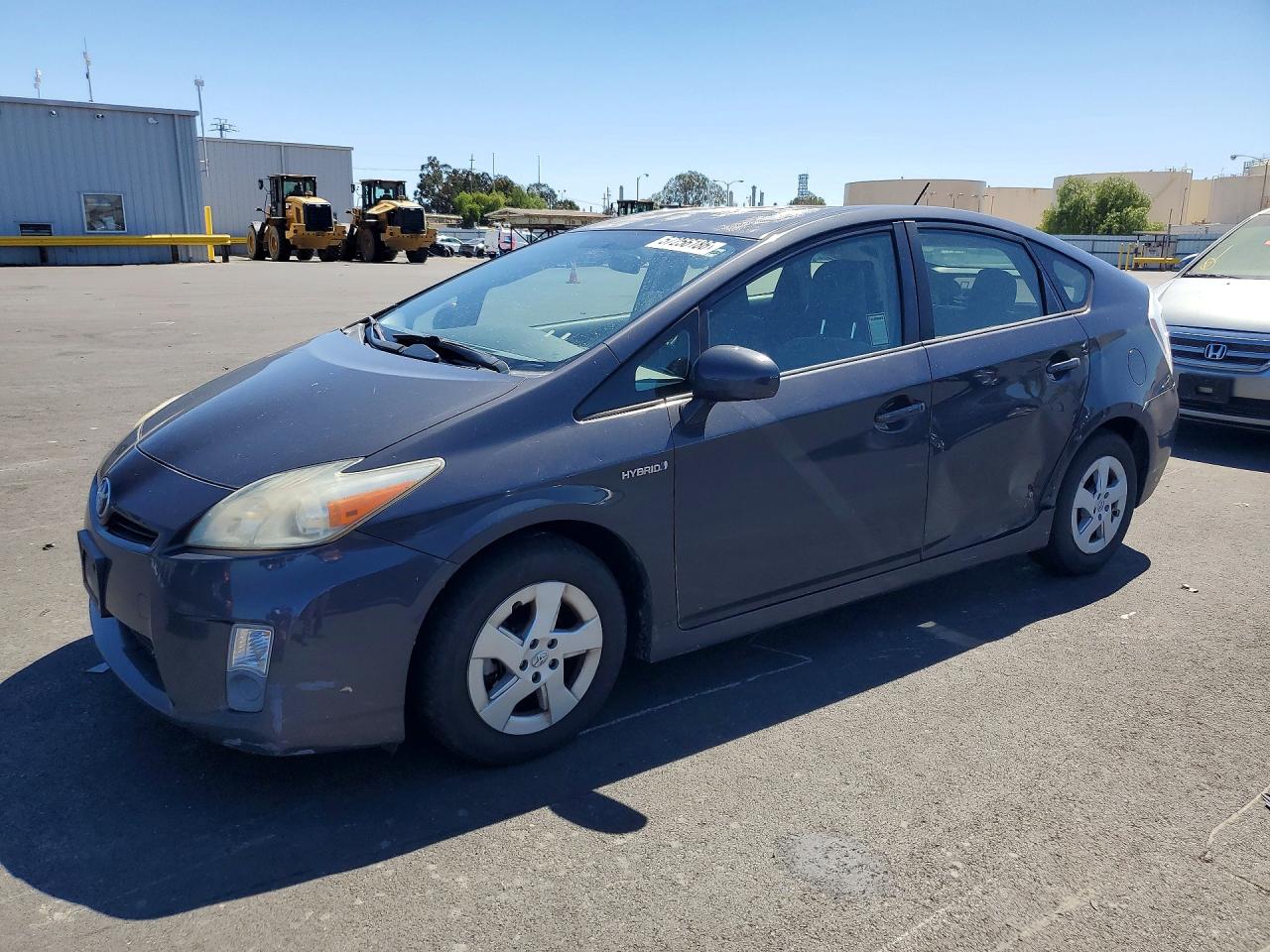 2011 Toyota Prius Two Gray vin: JTDKN3DU2B1364734