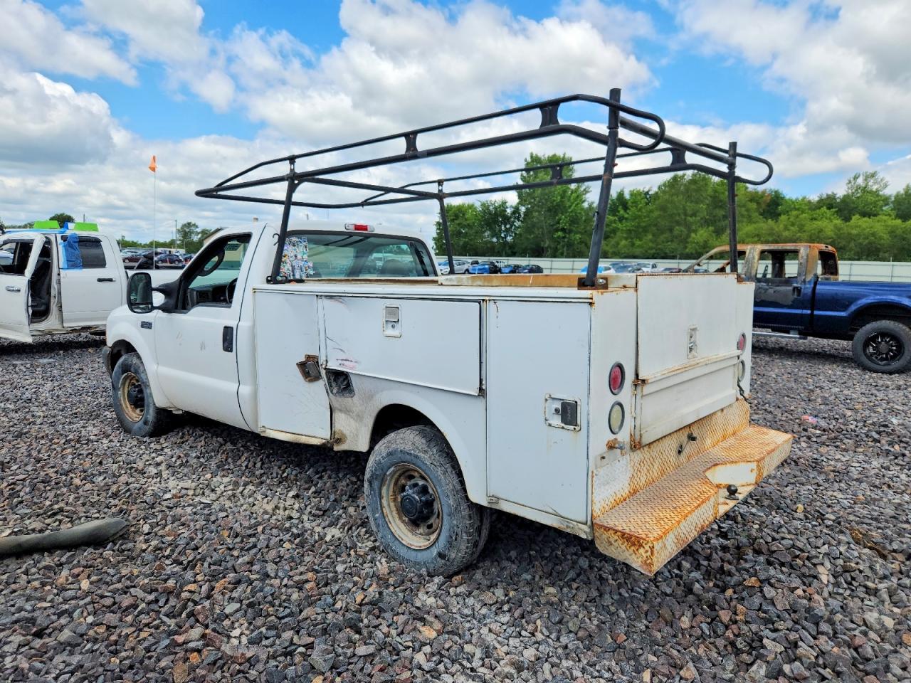 2004 Ford F250 White vin: 1FDNF20L34ED17768