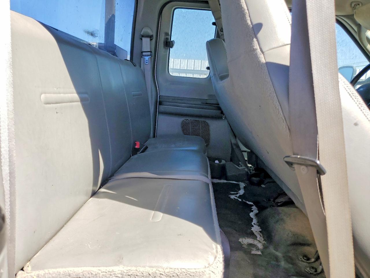 2005 Ford F350 Srw Super Duty White vin: 1FDSX34P45EA96363