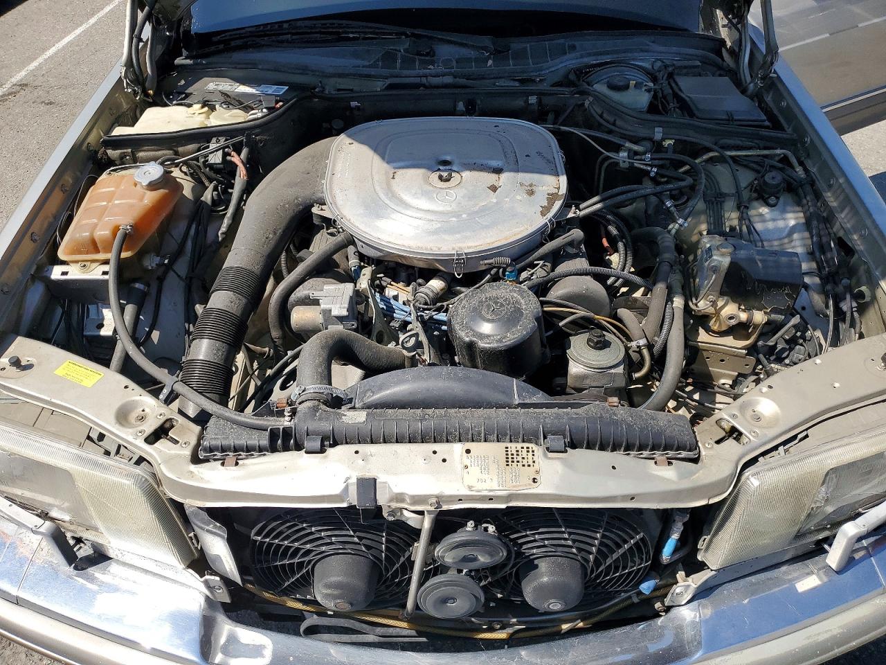 1991 Mercedes-benz 420 Sel Кремовый vin: WDBCA35E5MA606716