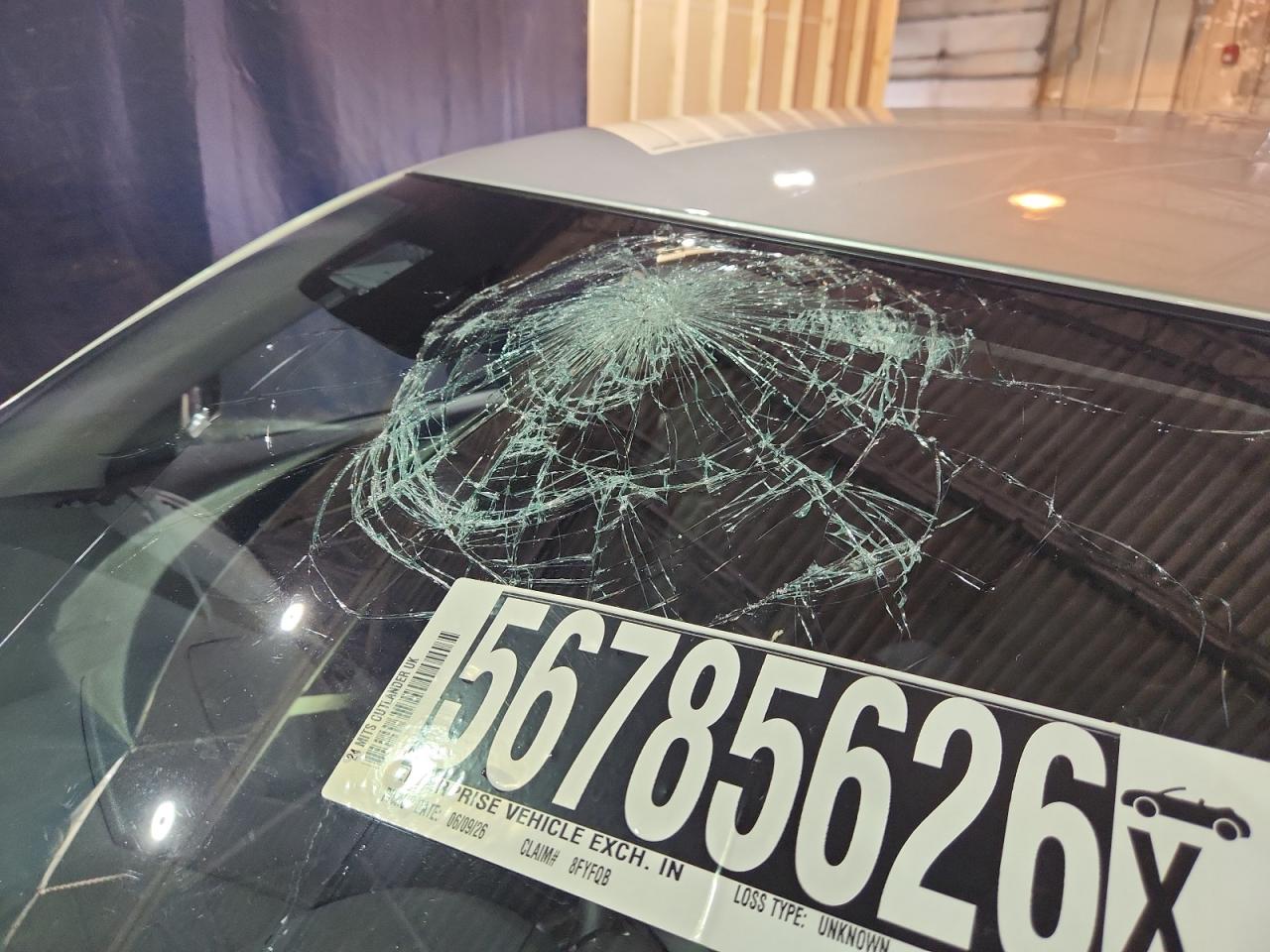 2024 Mitsubishi Outlander Sport S Серебряный vin: JA4ARUAU0RU019120 Damage: Windshield, Broken, Replacement Required