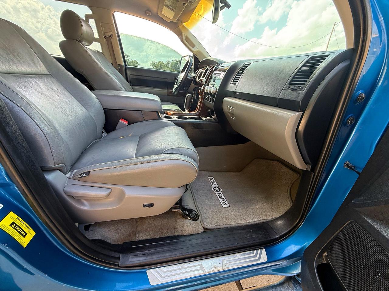 2008 Toyota Tundra Sr5 Blue vin: 5TFEV54138X051261