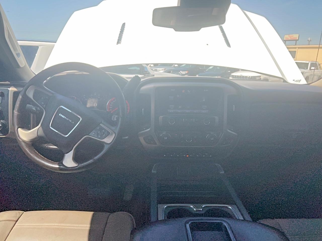 2015 Gmc Sierra K2500 Denali White vin: 1GT120E85FF601018