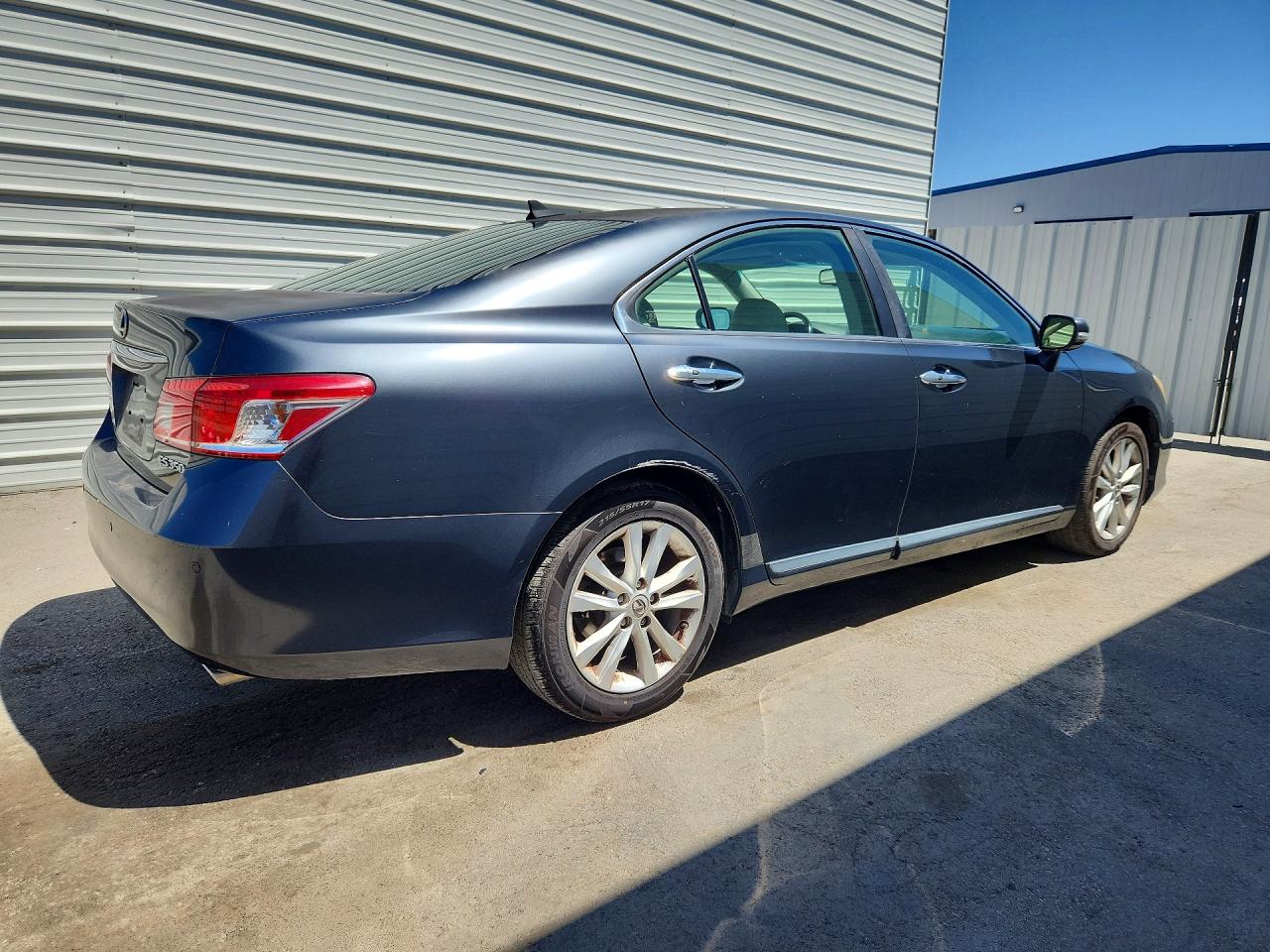 2011 Lexus Es 350 Gray vin: JTHBK1EG5B2429106