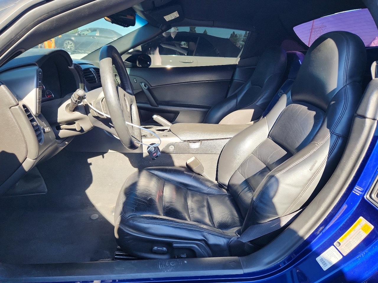 2006 Chevrolet Corvette Blue vin: 1G1YY36U665119022