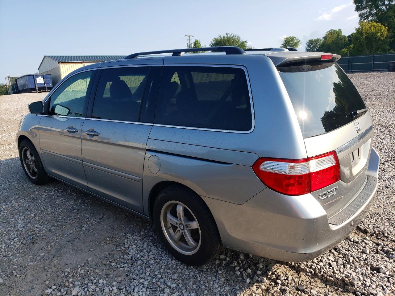 2006 Honda Odyssey Touring Silver vin: 5FNRL38886B085416