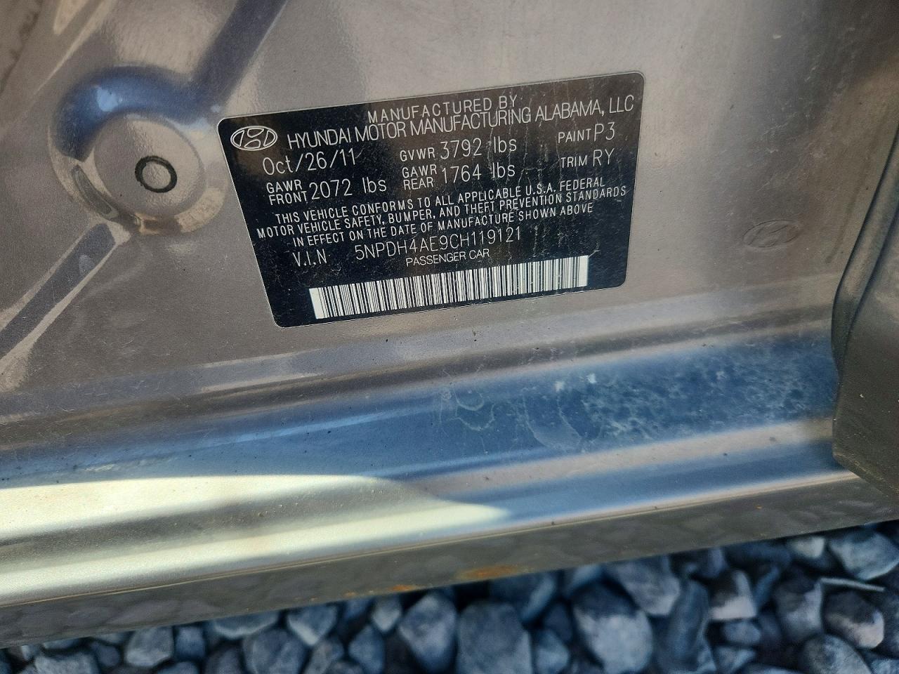 2012 Hyundai Elantra Limited Gray vin: 5NPDH4AE9CH119121
