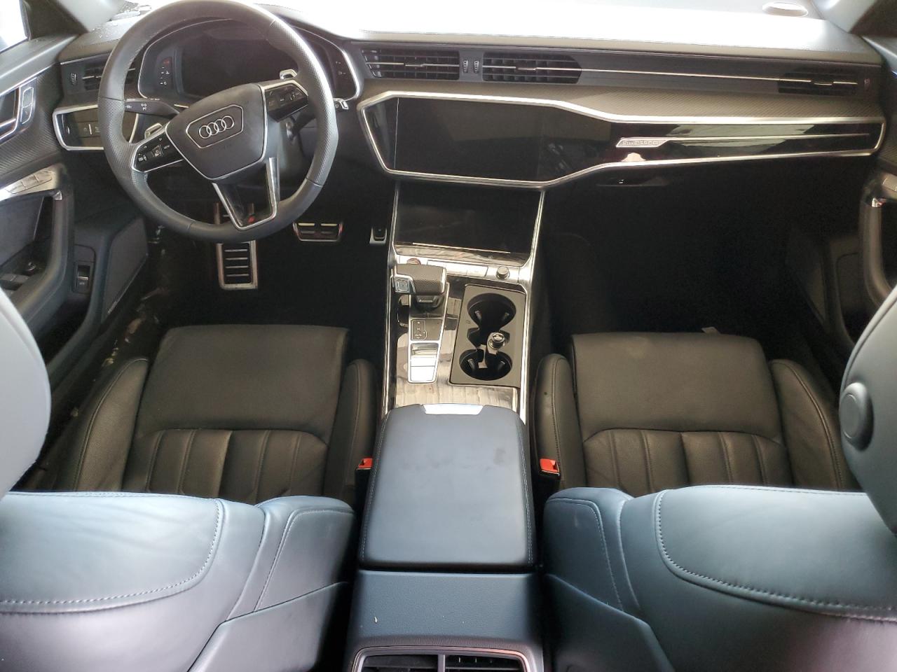 2021 Audi Rs6    Black vin: WUA1CBF25MN904227