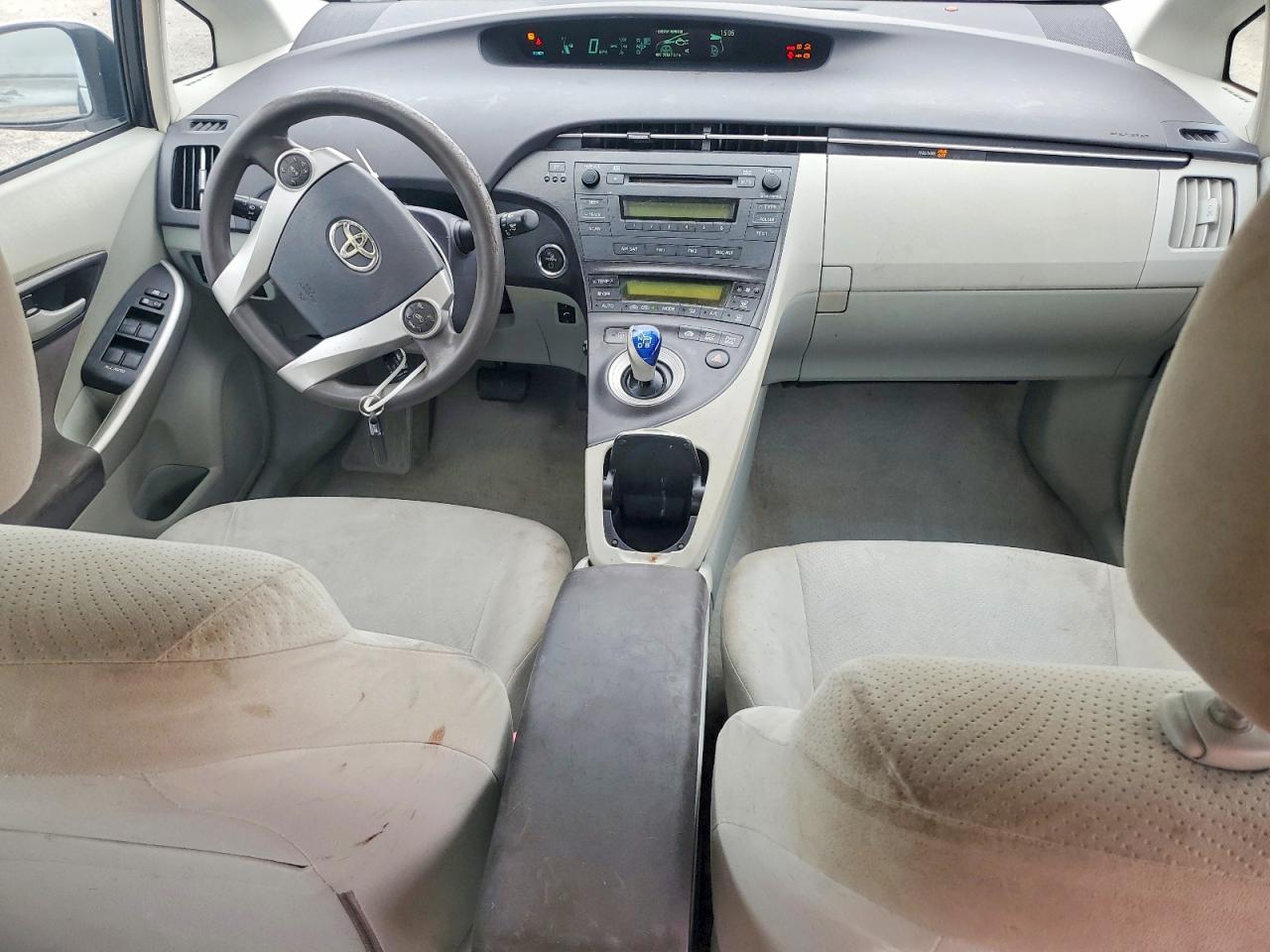2011 Toyota Prius Two Silver vin: JTDKN3DU5B0276511