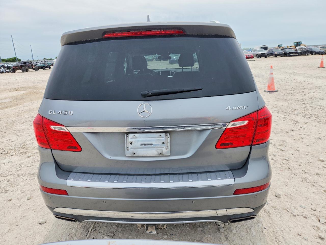2014 Mercedes-benz Gl 450 4matic Silver vin: 4JGDF7CE3EA284544