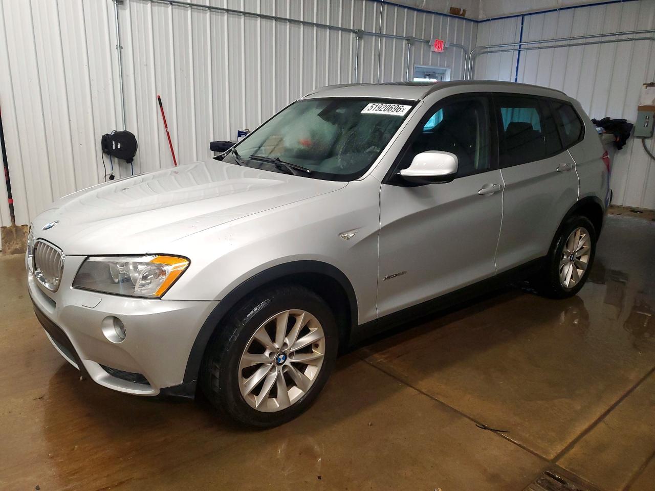 2014 Bmw X3 Xdrive28i Серебряный vin: 5UXWX9C50E0D29520
