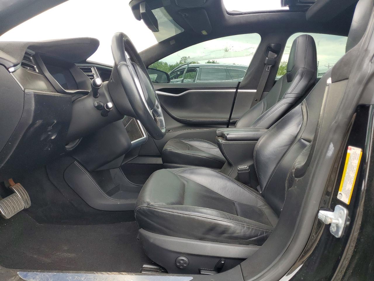 2014 Tesla Model S Black vin: 5YJSA1H20EFP66661