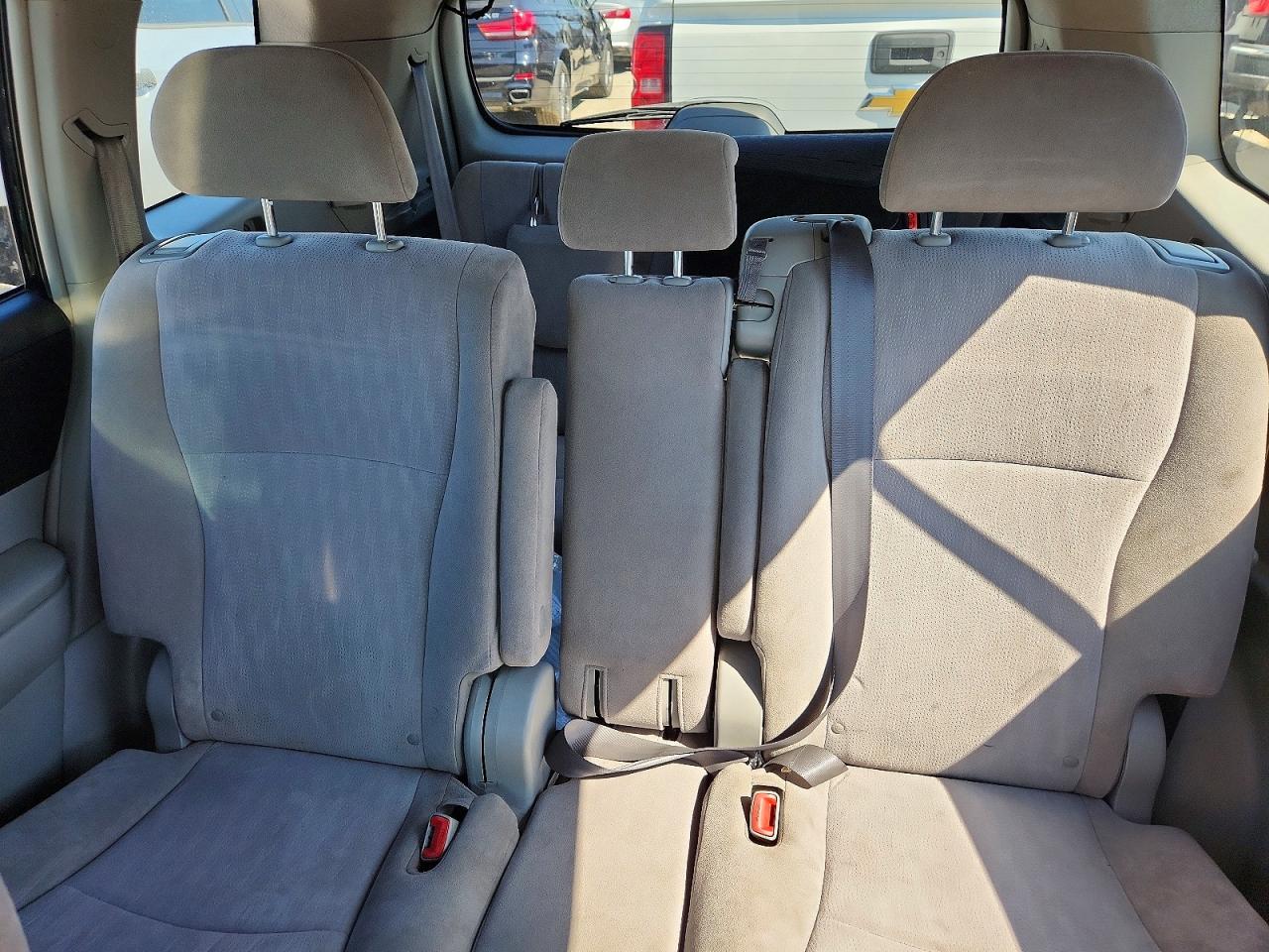 2012 Toyota Highlander Base Black vin: 5TDZA3EHXCS025591