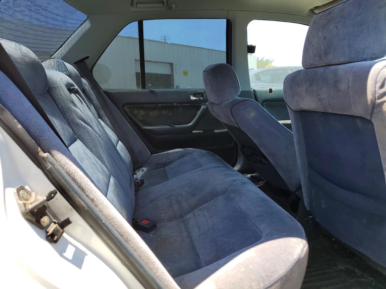 1991 Honda Accord Lx White vin: JHMCB7653MC003495