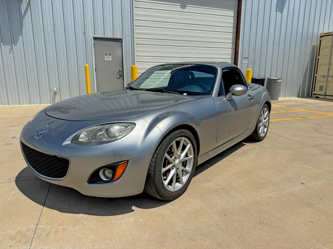 2009 Mazda Mx-5 Miata Silver vin: JM1NC26F290204381