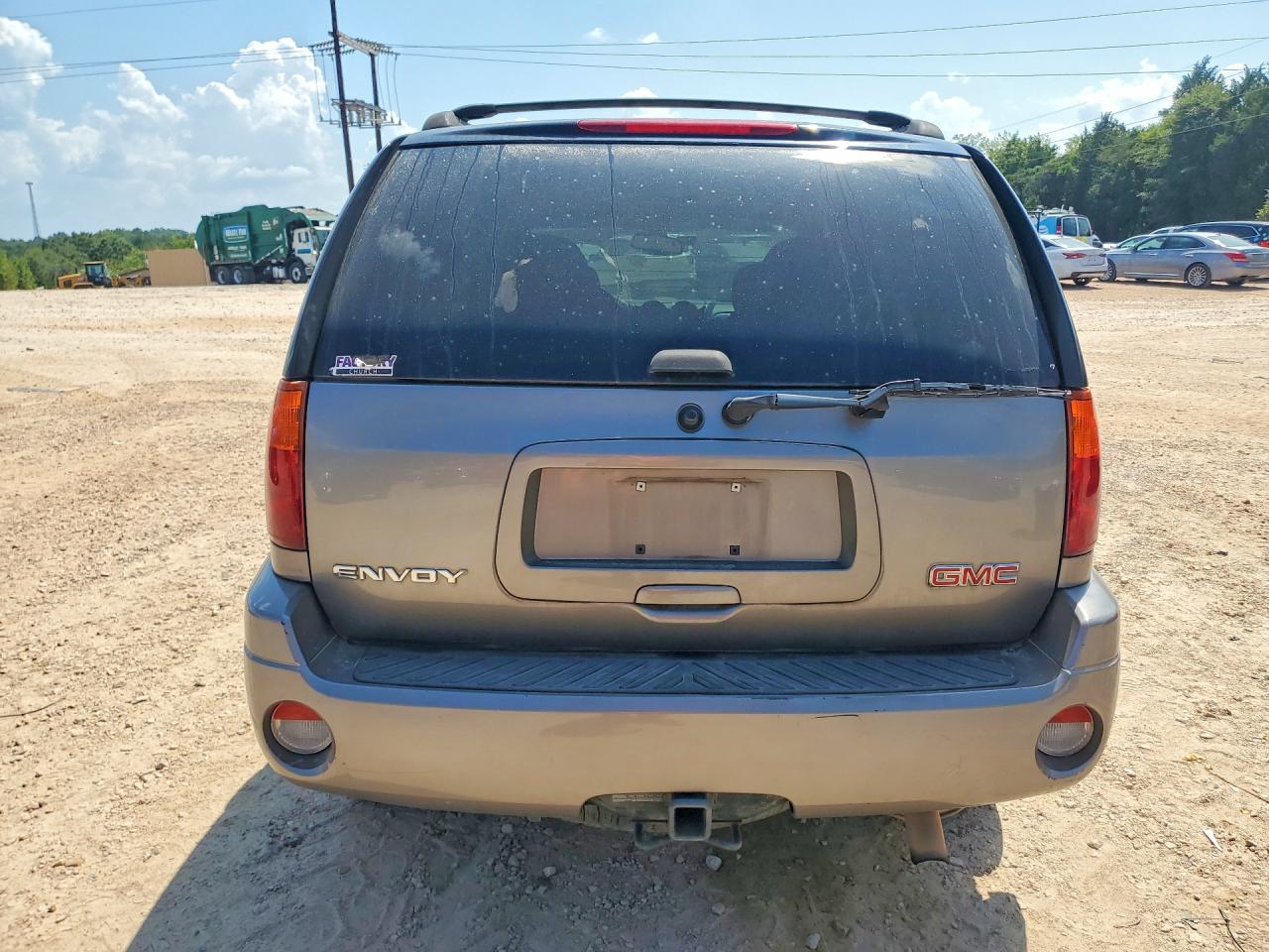 2006 Gmc Envoy Gray vin: 1GKDS13S662244686
