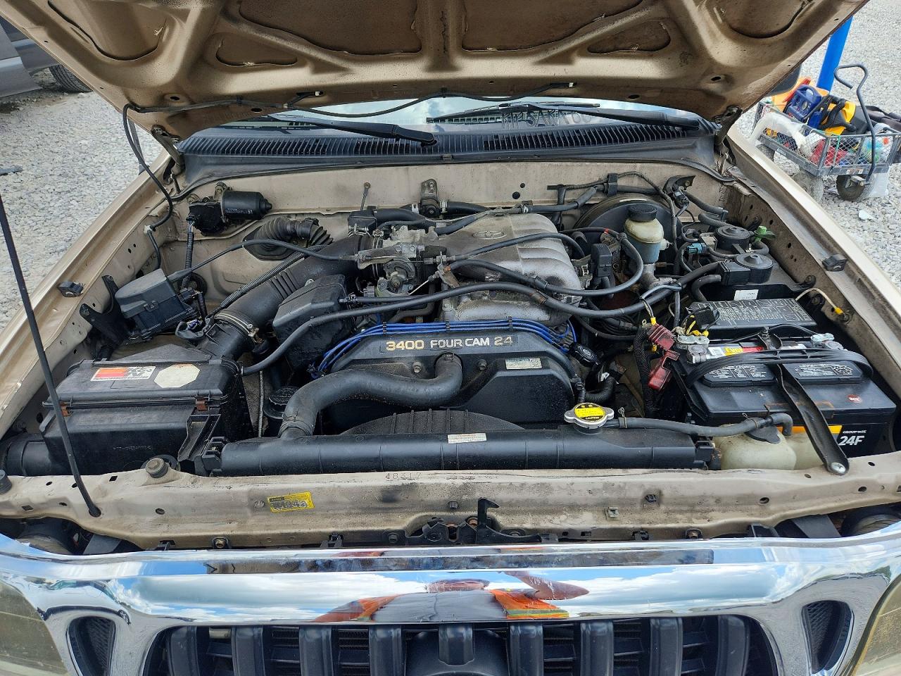 2001 Toyota Tacoma Double Cab Gold vin: 5TEHN72N31Z776369