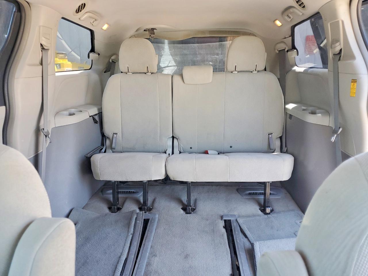 2012 Toyota Sienna Base 7-passenger Black vin: 5TDZK3DC4CS278117