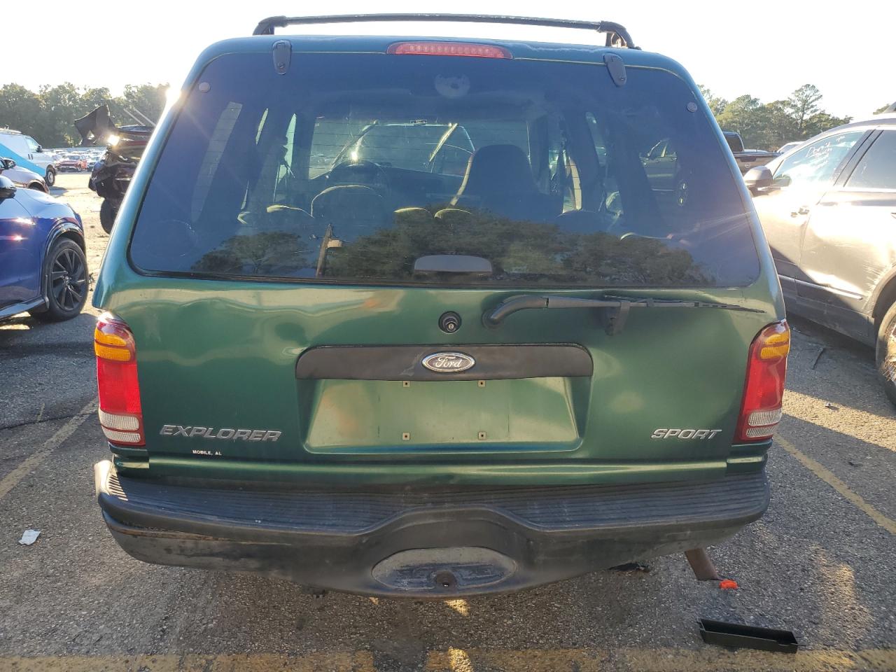 1999 Ford Explorer Green vin: 1FMYU22X7XUA21018