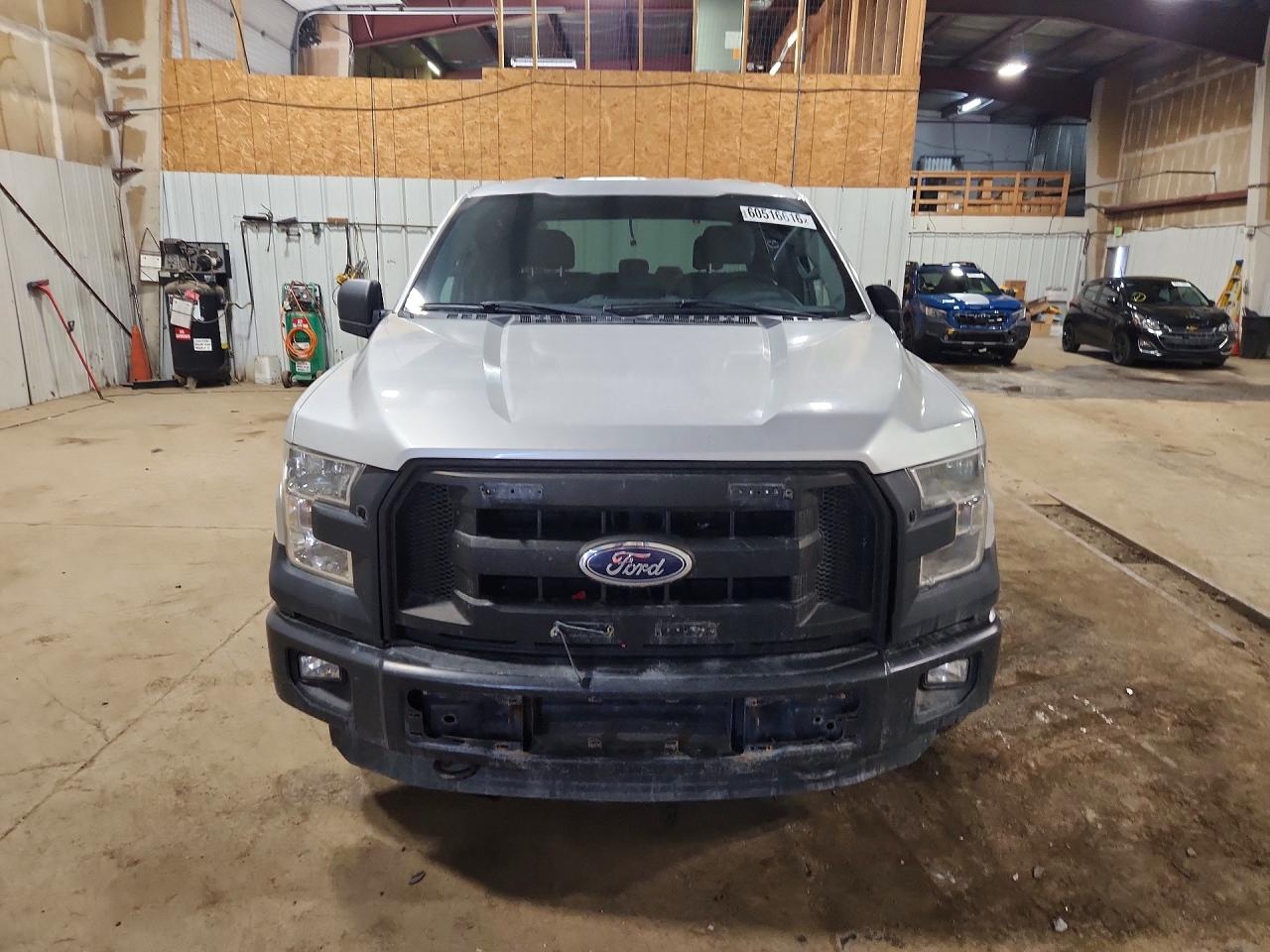 2015 Ford F150 Supercrew Silver vin: 1FTEW1EG9FKE55166