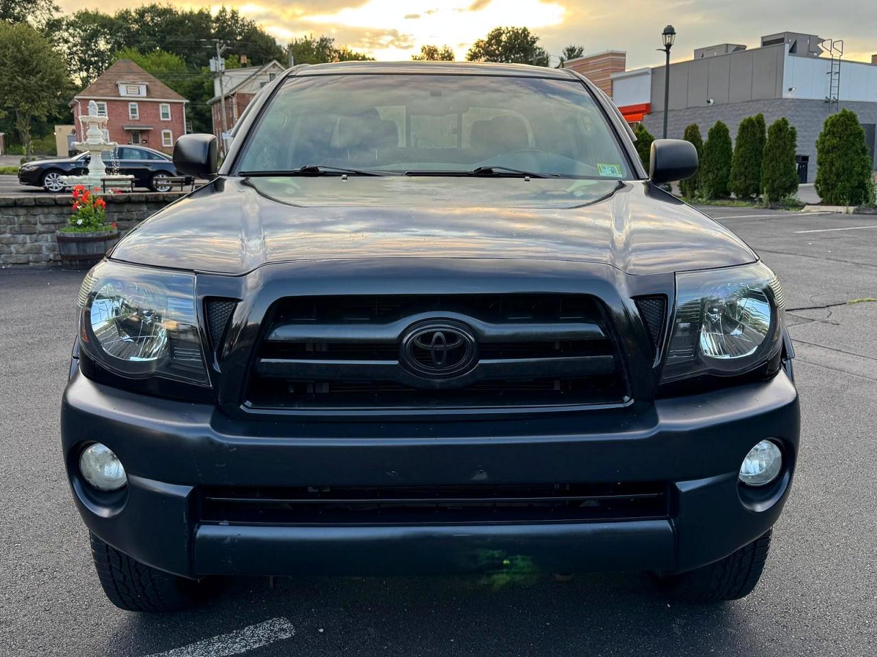 2010 Toyota Tacoma V6 Black vin: 5TELU4EN5AZ674563
