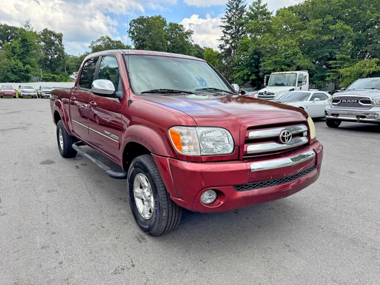 2006 Toyota Tundra Double Cab Sr5 Red vin: 5TBDT44106S522712
