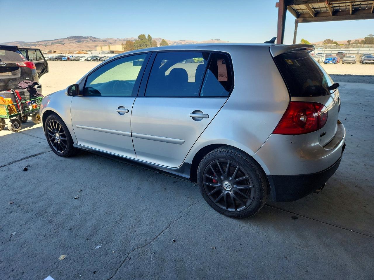 2007 Volkswagen New Gti Silver vin: WVWHV71K67W114833