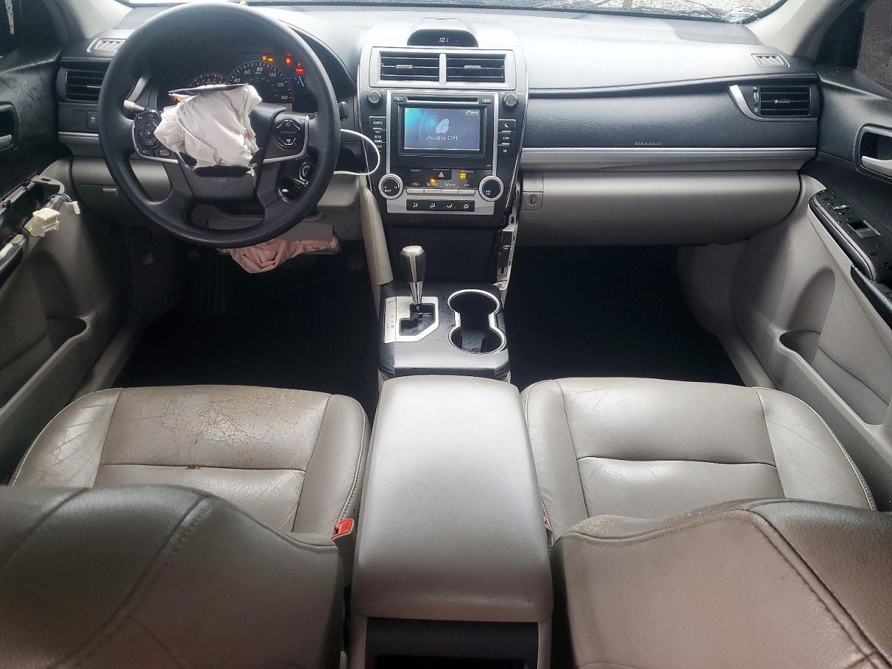 2013 Toyota Camry L Green vin: 4T1BF1FK1DU689157