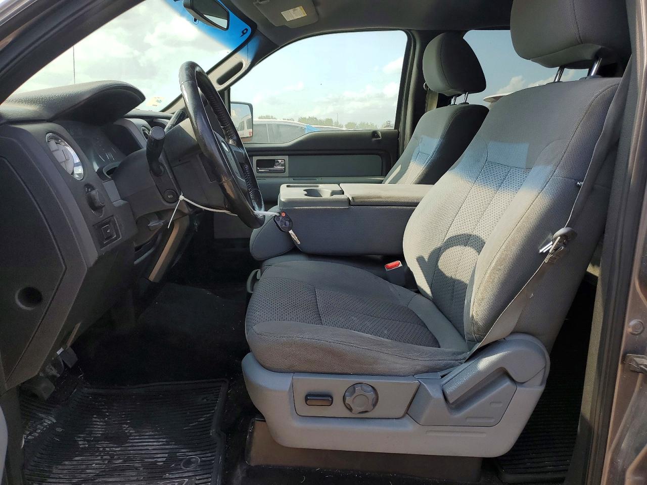2011 Ford F150 Supercrew Gray vin: 1FTFW1CF4BFD09467