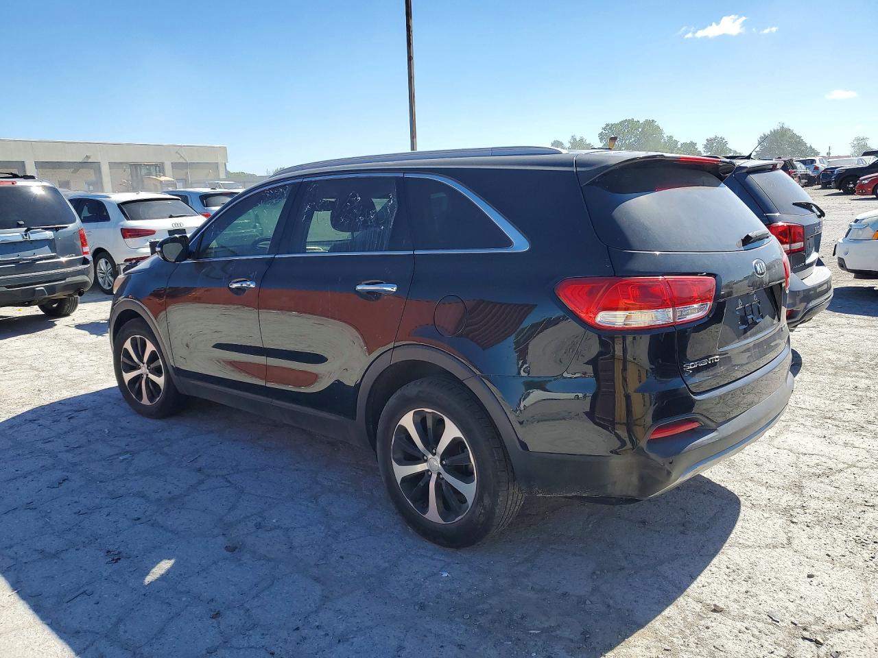 2016 Kia Sorento Ex Black vin: 5XYPH4A11GG024303