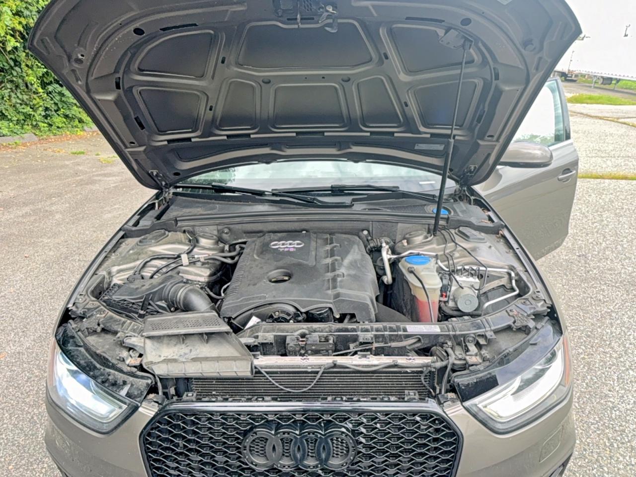 2014 Audi A4 Premium Plus Gray vin: WAUFFAFL7EN029938