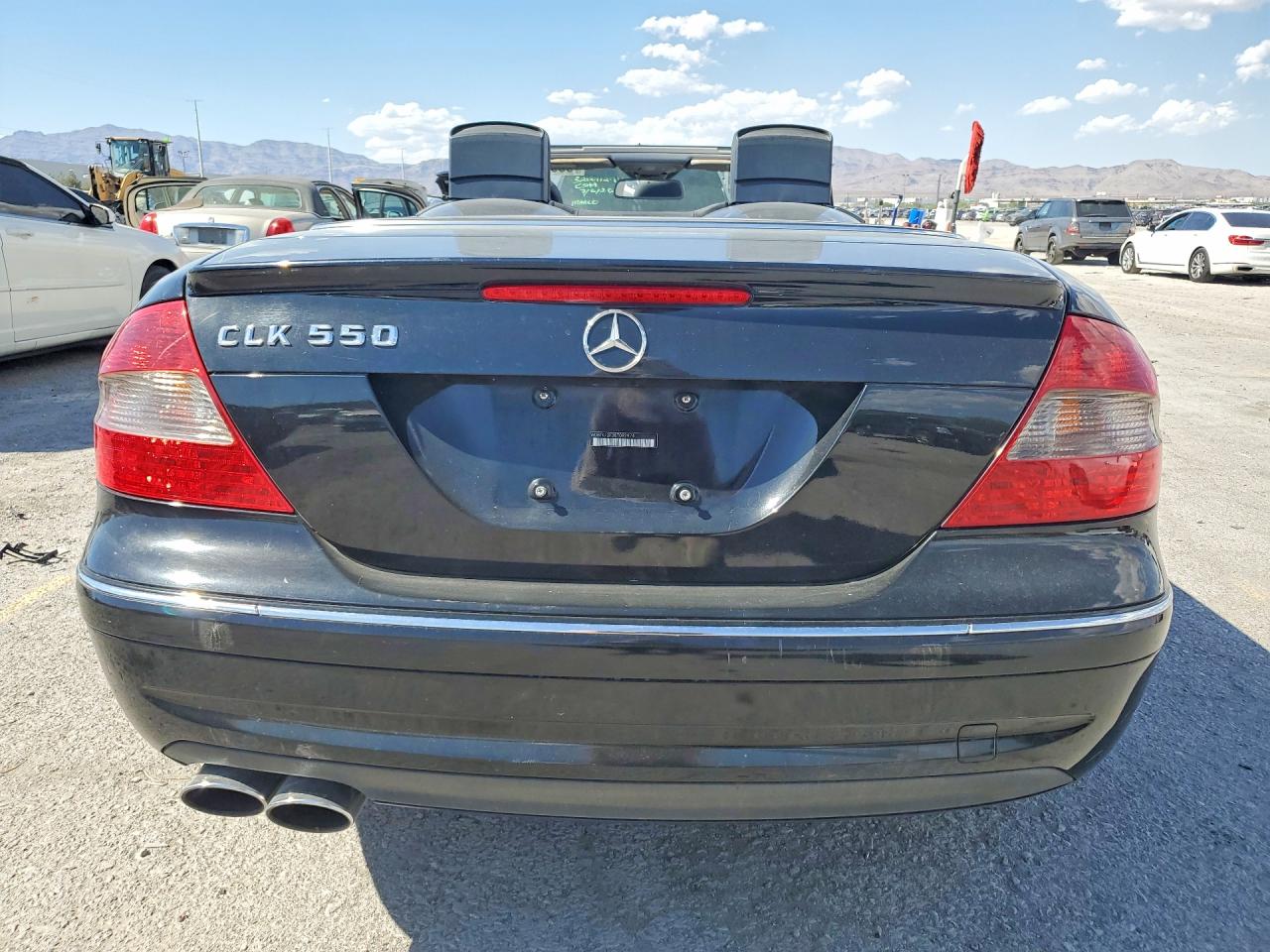2008 Mercedes-benz Clk 550 Black vin: WDBTK72F38T092974