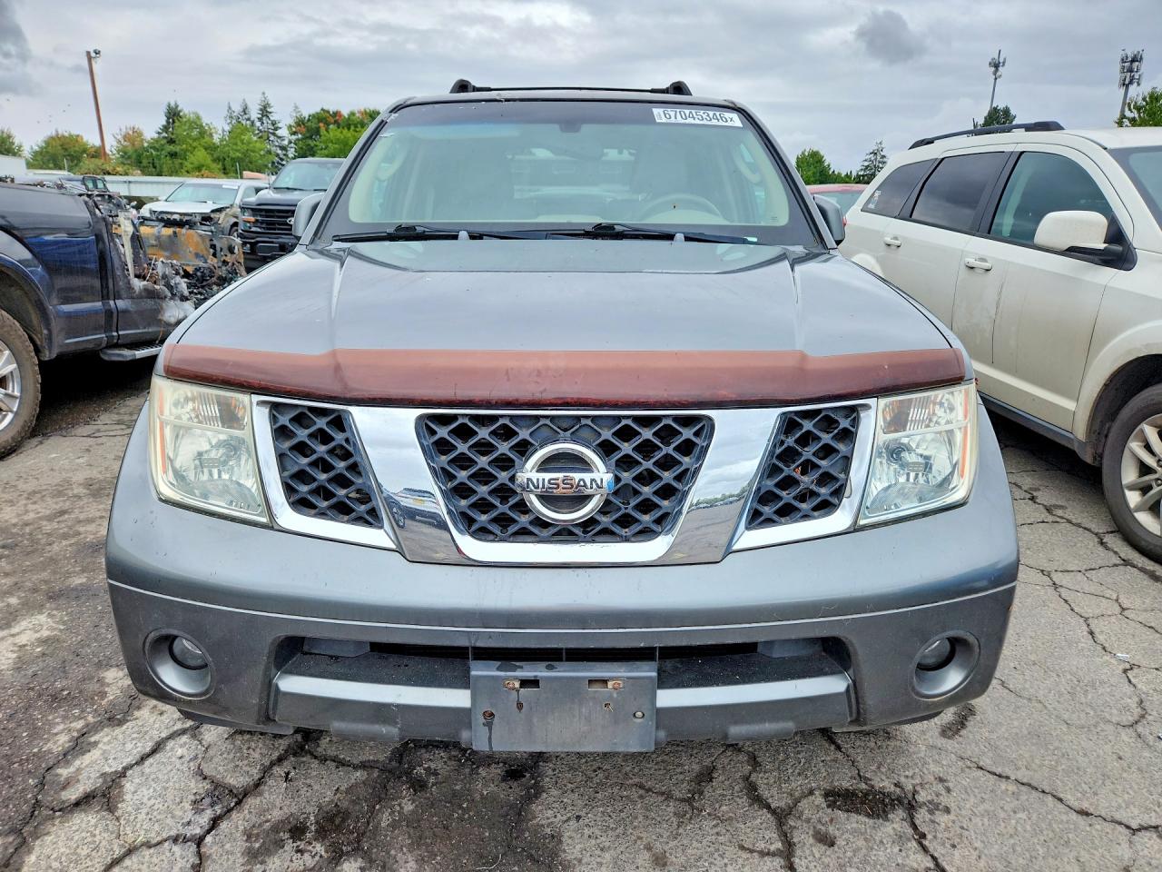 2005 Nissan Pathfinder Xe Gray vin: 5N1AR18W55C734045