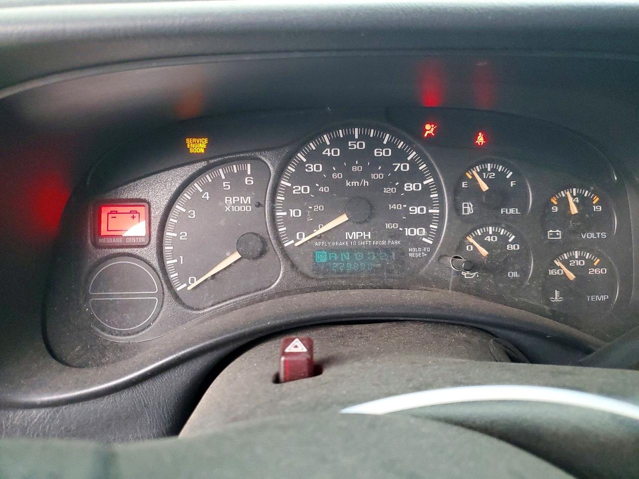2002 Gmc New Sierra C1500 Cream vin: 2GTEC19TX21163018